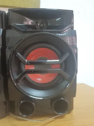 Altavoces LG Negros