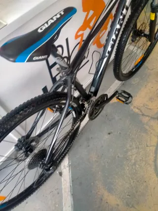 BICICLETA GIANT
