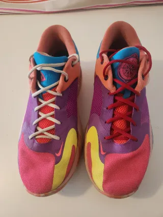 Nike FREAK 4 Purple Pink