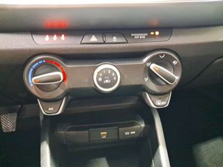 Kia Stonic 1.2 DPi 62kW (84CV) Drive