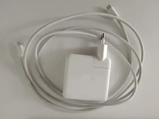 MacBook Pro 13 2021 M1 Plata/Gris Espacial