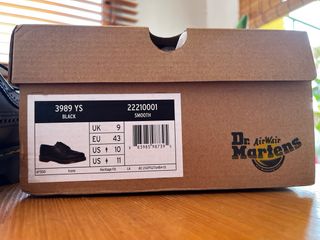 Dr Martens 3989 YS Zapato Cuero Negro Talla 43