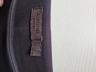 Vestido negro estampado floral