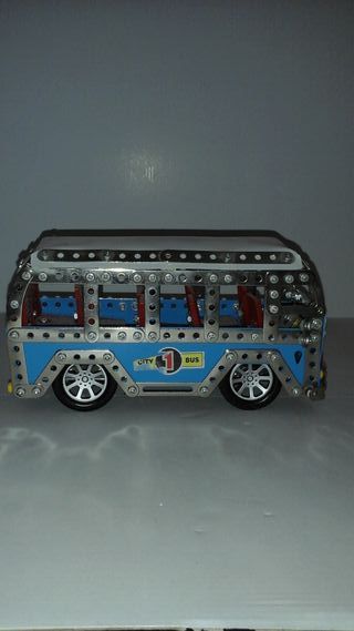 Furgoneta Camper Metálica