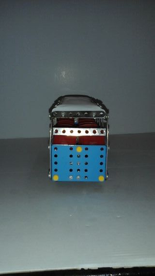 Furgoneta Camper Metálica