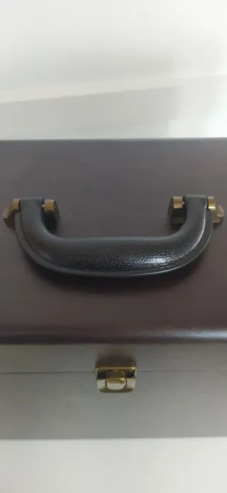 Maleta para Vinilos Audizio Negra/Marrón