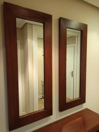Mueble de entrada y 2 espejos madera