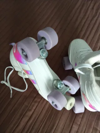 Patines 4 ruedas blancos