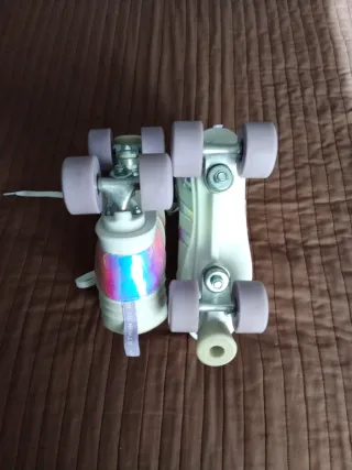 Patines 4 ruedas blancos