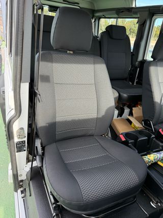 Land Rover Defender 2016