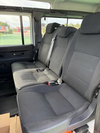 Land Rover Defender 2016