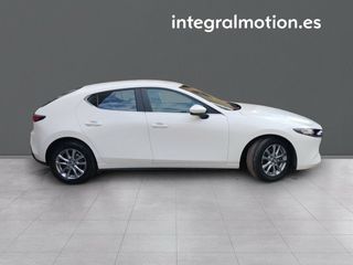 Mazda 3 2.5L E-SKY G MHEV 103kW Prime-line