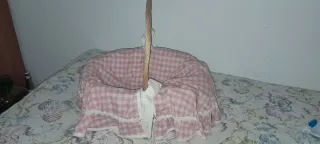 Cesta de mimbre con forro de tela