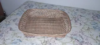 Cesta de mimbre con forro de tela