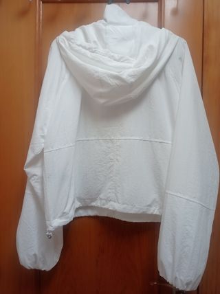Chaqueta Pull&Bear capucha S