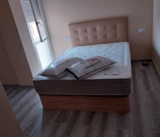 Canapé y colchón de 150x190 en oferta