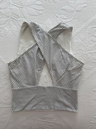 Top Guess lunares Talla S