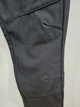 Pantalón Montaña Mountain Negro Sin Estrenar.Mujer