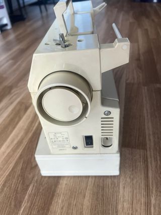 Máquina de coser Singer Melodie 40