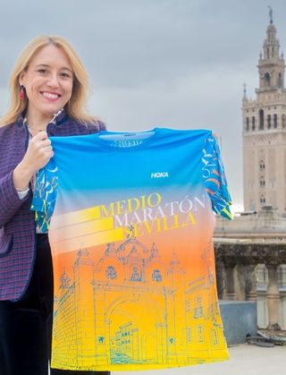 Camiseta Mujer Media Maratón Sevilla Talla M