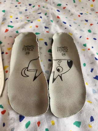 Zapatos Feroz Turia Rocker Rojo Talla 25