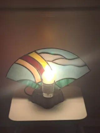 Lamparita mesa estilo Art Decó cristal emplomado