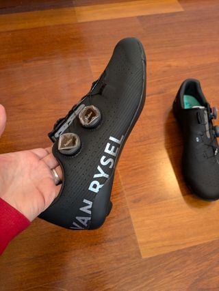 NUEVAS Zapatillas VAN RYSEL RCR talla 43