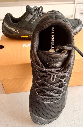 Zapatillas Merrell Vapor Globe 6 Negro. Barefoot
