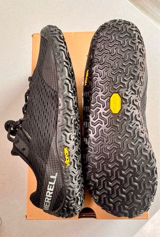 Zapatillas Merrell Vapor Globe 6 Negro. Barefoot