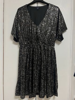 Vestido Kiabi lentejuelas negro y plateado