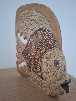 Decorazione etnica pesce in legno