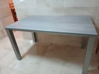 Mesa de jantar moderna