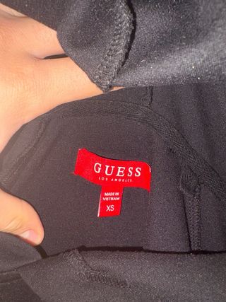 Conjunto deportivo Guess negro