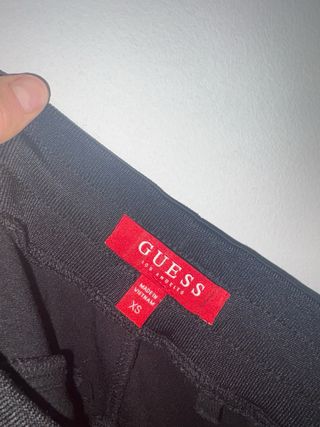 Conjunto deportivo Guess negro