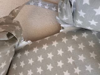 Nido reductor bebé Mimuselina estrellas