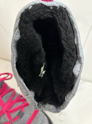 Stivaletti Kappa grigi con lacci rosa