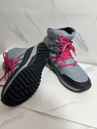 Stivaletti Kappa grigi con lacci rosa