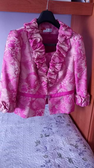 Chaqueta y top eventos Usado solamente una vez