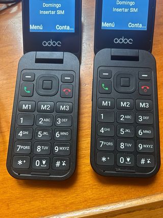 2 Teléfonos ADOC Negros