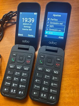 2 Teléfonos ADOC Negros