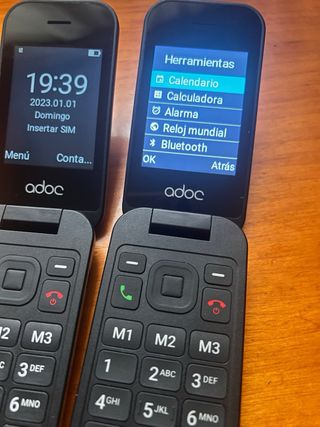 2 Teléfonos ADOC Negros