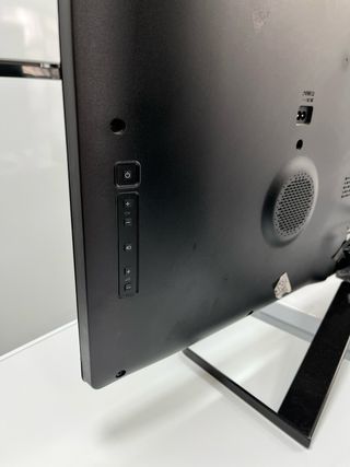 TV PHILIPS 40" LED (40HFL5008D) -