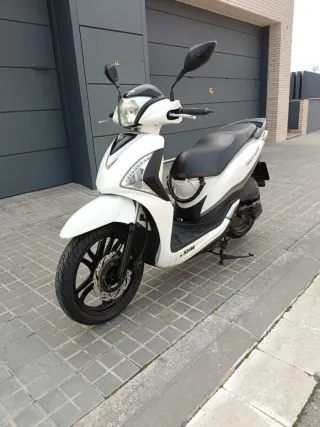 Sym Symphony 125 Scooter ST