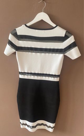 Vestido nuevo de Guess Negro y Blanco Talla XS