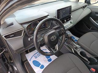 Toyota Corolla 1.8 125H BUSINESS PLUS E-CVT SEDAN