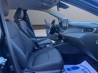 Toyota Corolla 1.8 125H BUSINESS PLUS E-CVT SEDAN
