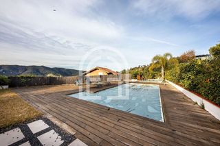 Chalet en alquiler en Sant Fost de Campsentelles