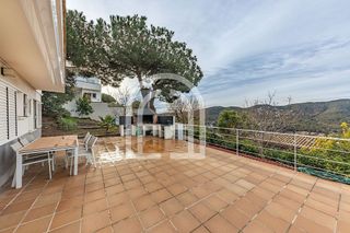 Chalet en alquiler en Sant Fost de Campsentelles