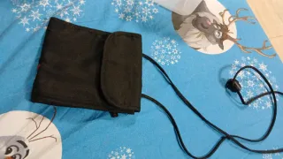 Riñonera Eastpak Rosa2×5 euros