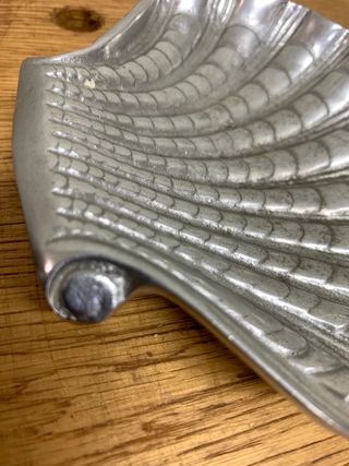 Jabonera decorativa de  concha  ,plateado